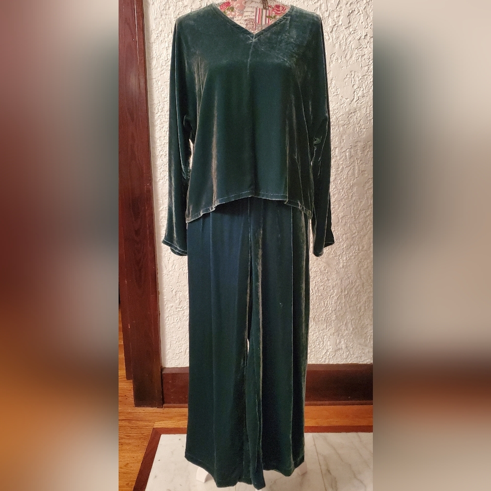 Eileen Fisher Deep Green Velvet Top/Pants Set NWT 4